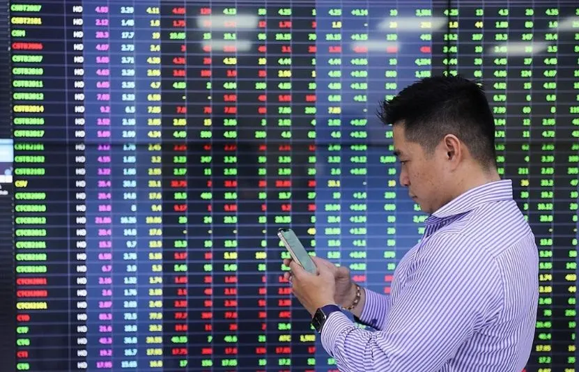 Chứng khoán Mỹ tăng nhẹ, lợi suất trái phiếu giảm giữa các báo cáo kinh tế trái chiều